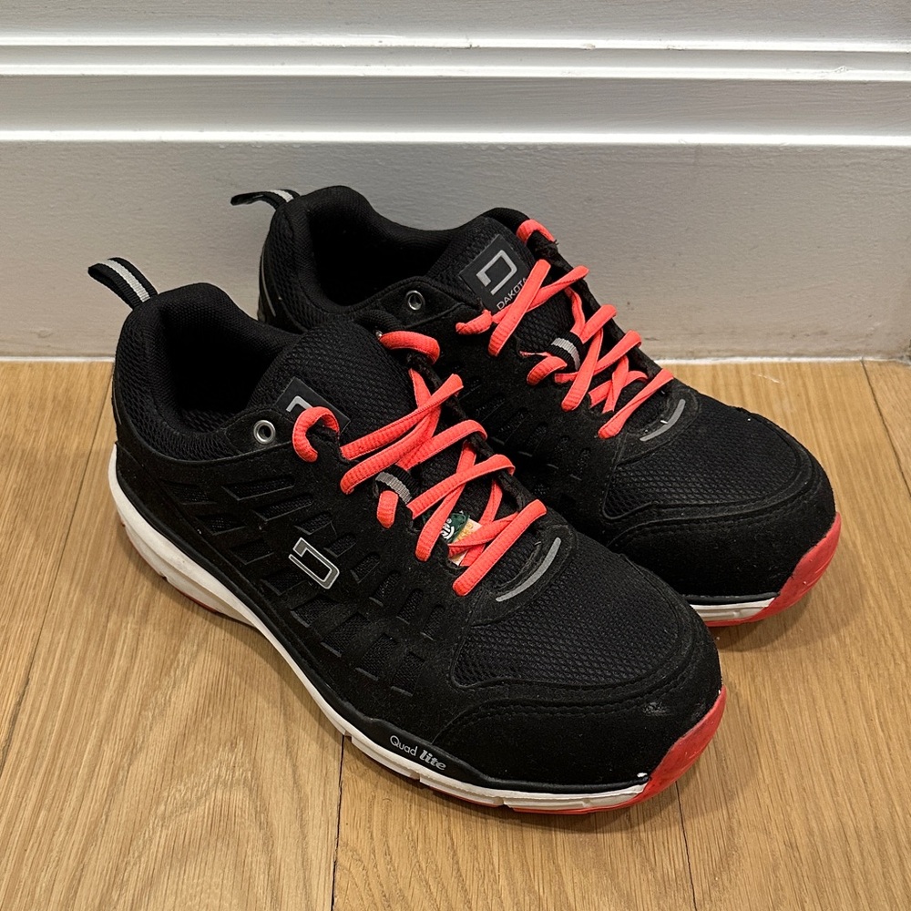 Dakota Women’s Quad Lite Aluminum Toe Composite Plate Athletic Shoes